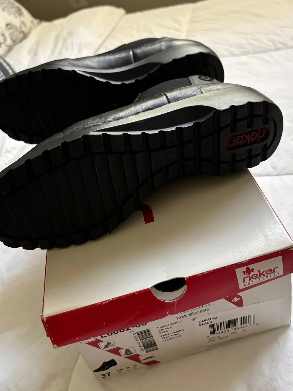 Rieker Black Leather Chukka Boots for Ladies